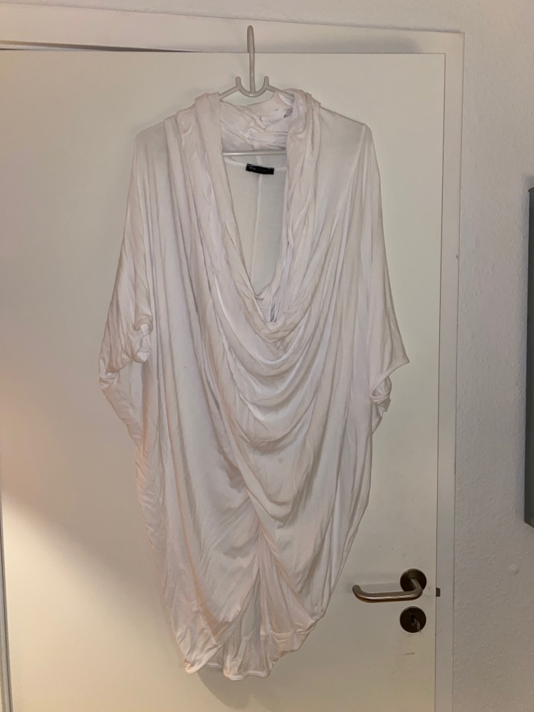 Hvid kjole/trøje fra Moss copenhagen