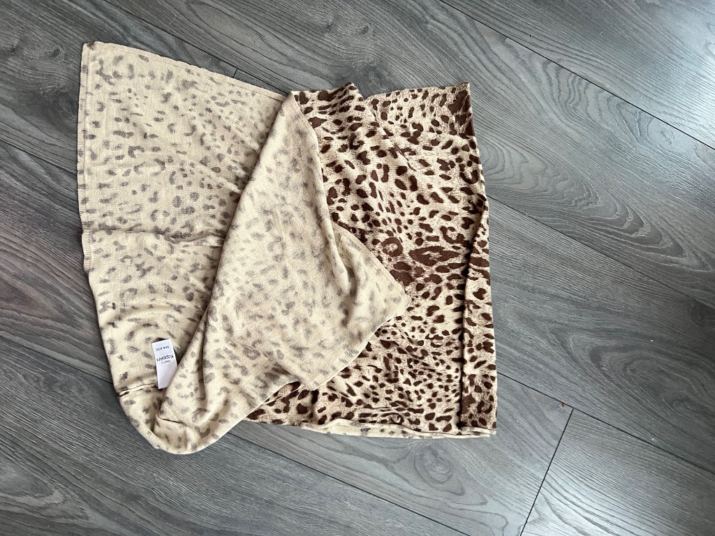 KappAhl poncho med dyreprint onesize