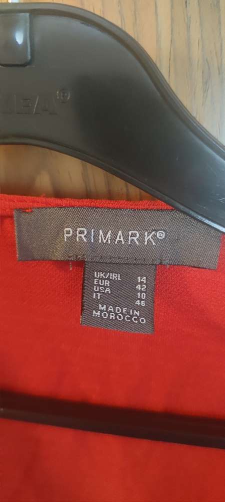 (fj)Skyrta úr Primark. Stærð 14 