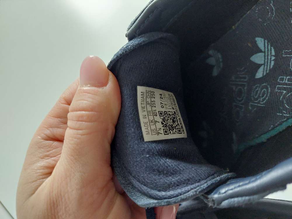 Adidas spezial skór 40 2/3