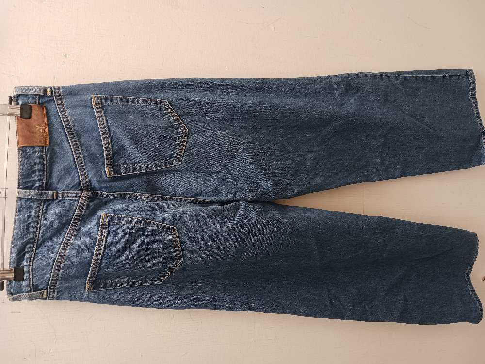 Only siniset farkut 32