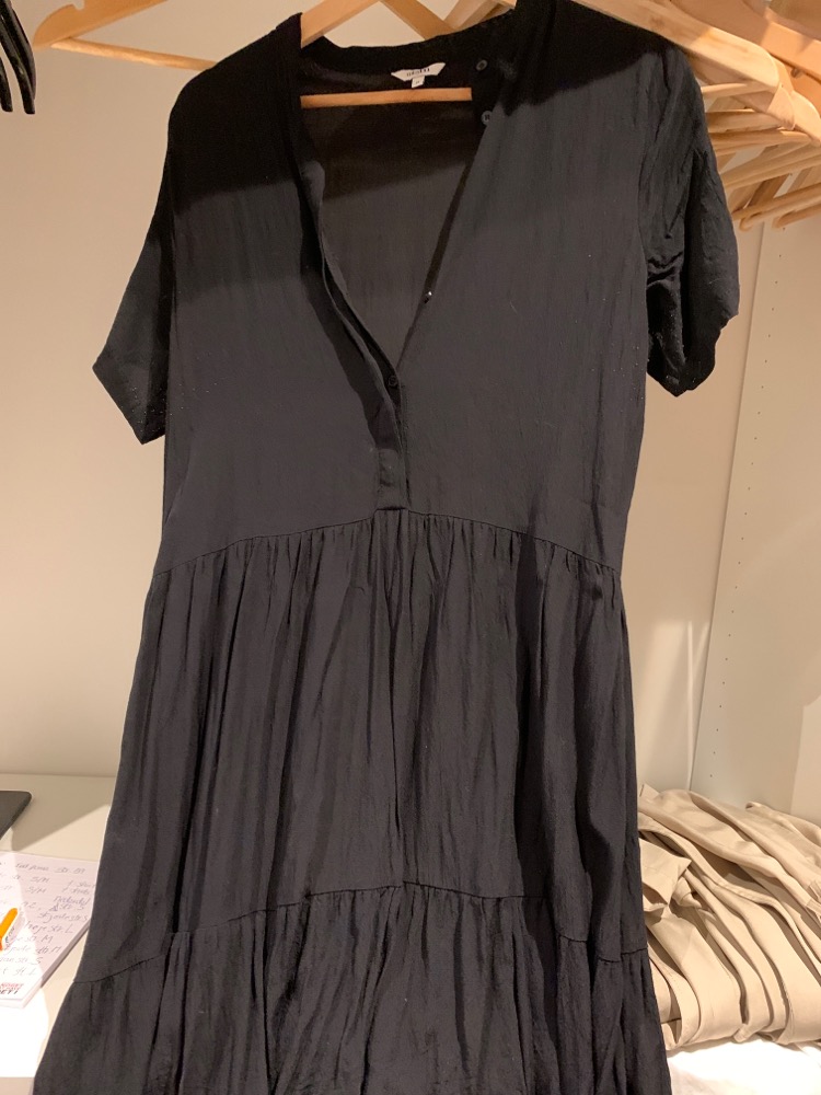 MbyM str. M, sort kjole