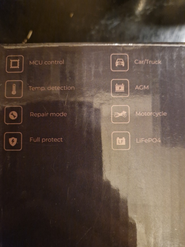 Smart battery charger nýr 