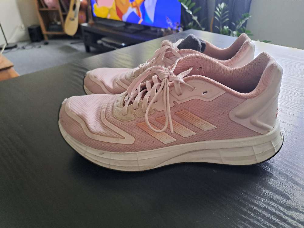 Bleikir mjög lítið notaðir Adidas