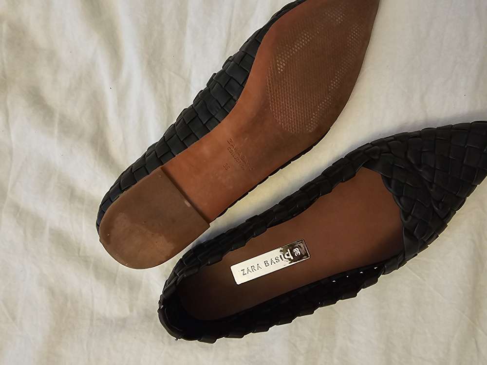 Zara mustat kengät 35