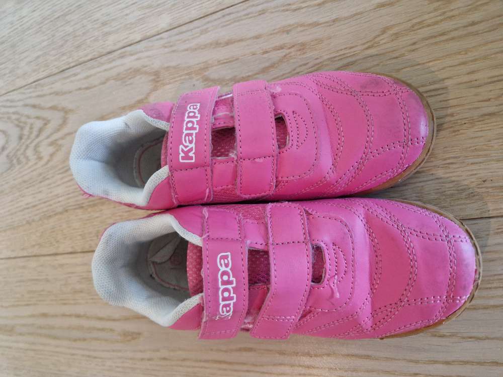 Str32 Hallsko rosa