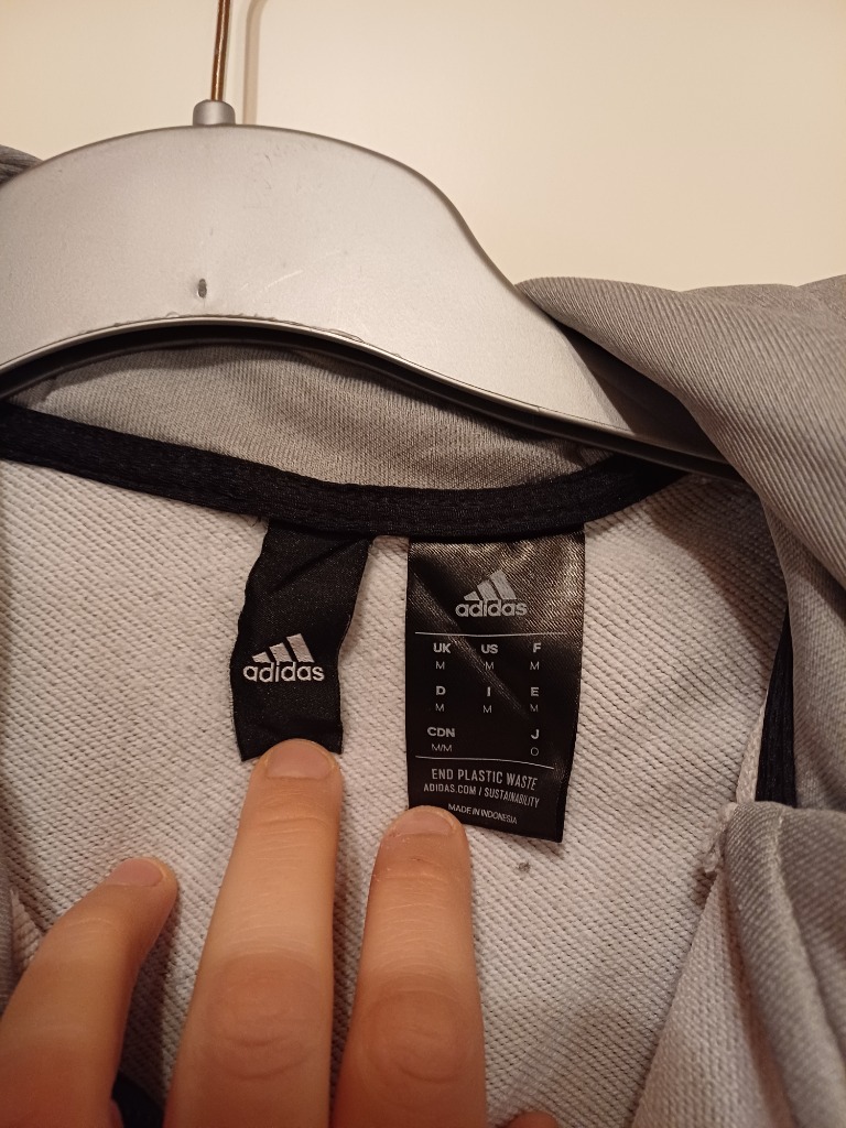 Adidas harmaa huppari M