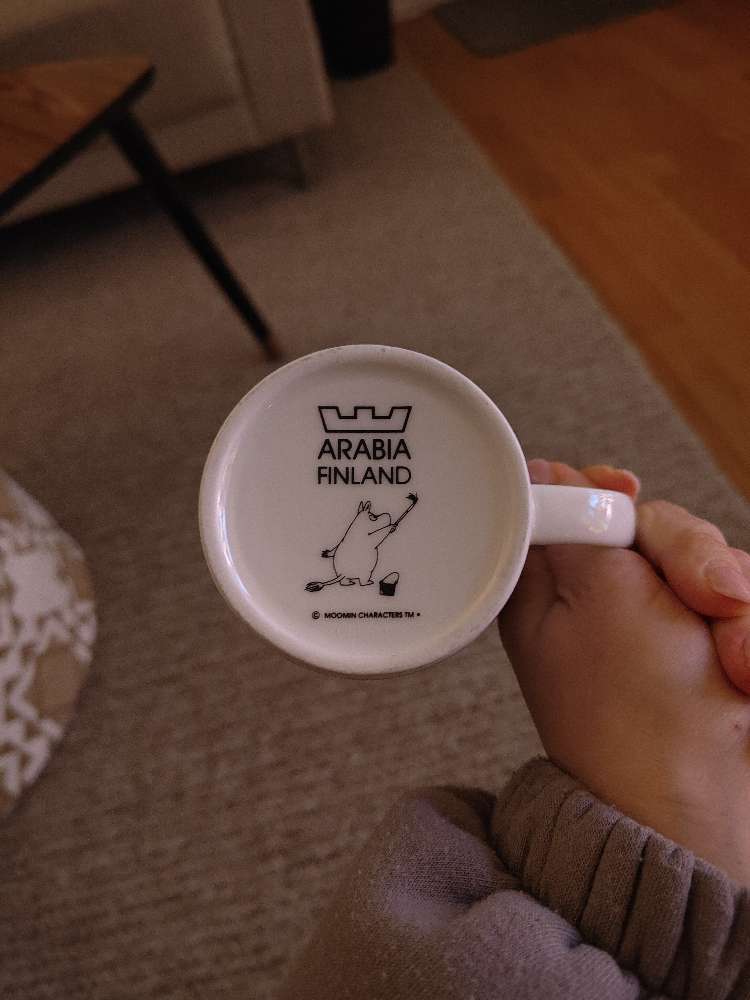 Muumimuki Kuusen alla