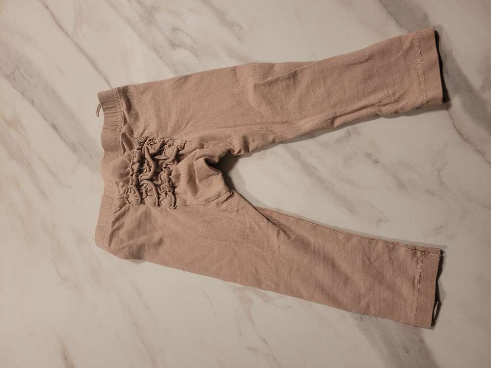 Bleikar buxur st. 86