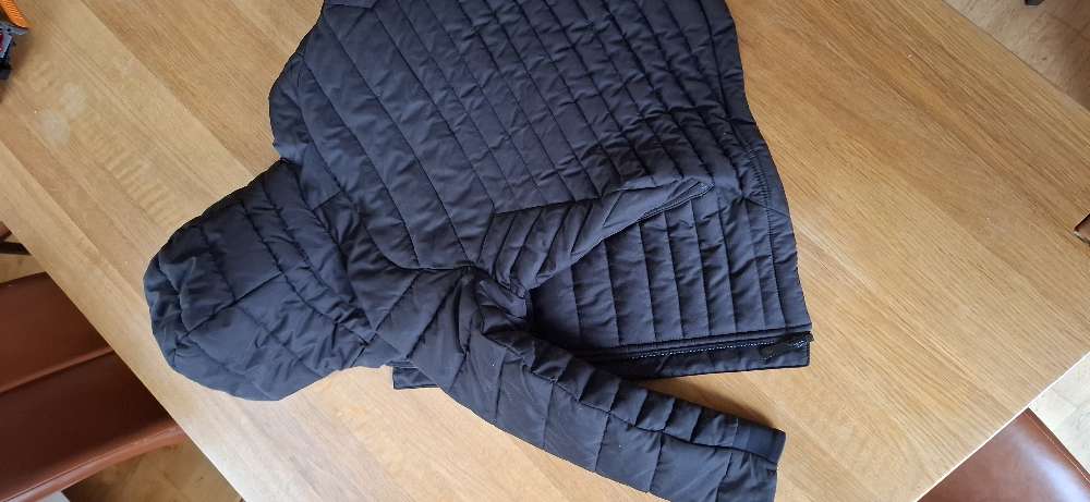 St. 104-110 Nike úlpa svört/bleik