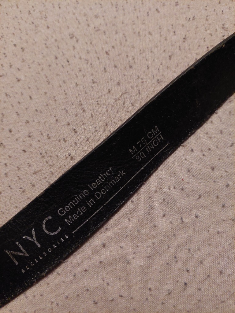 NYC svart leðurbelti 75