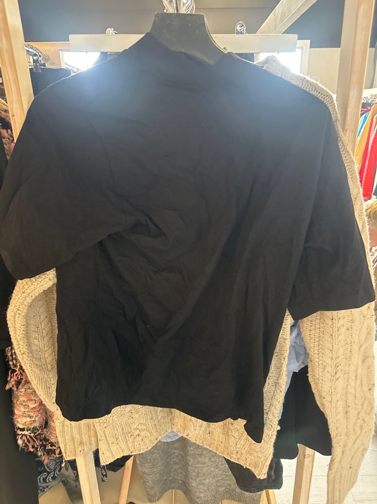 Sort t skjorte Lindex (s)