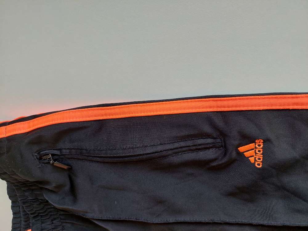 Adidas buxur str uk 12, sem nýjar