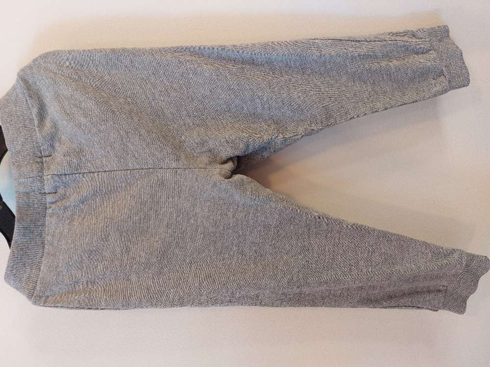 Name it buxur st 92 gráar m/blómum