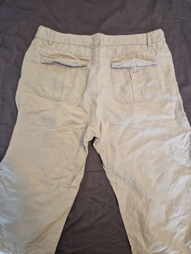 House beiget shortsit 50