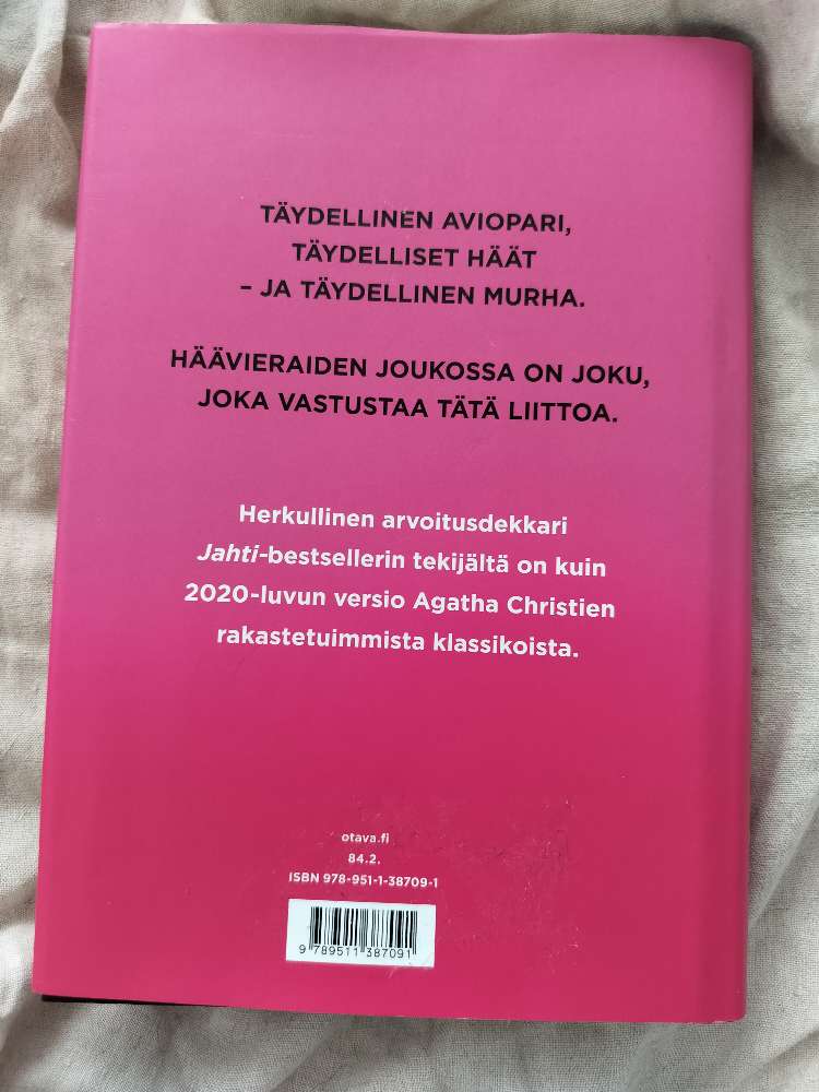 Kutsuvieraat kirja
