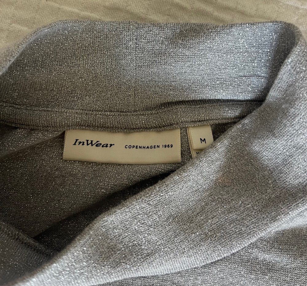 Pologenser i sølv fra Inwear