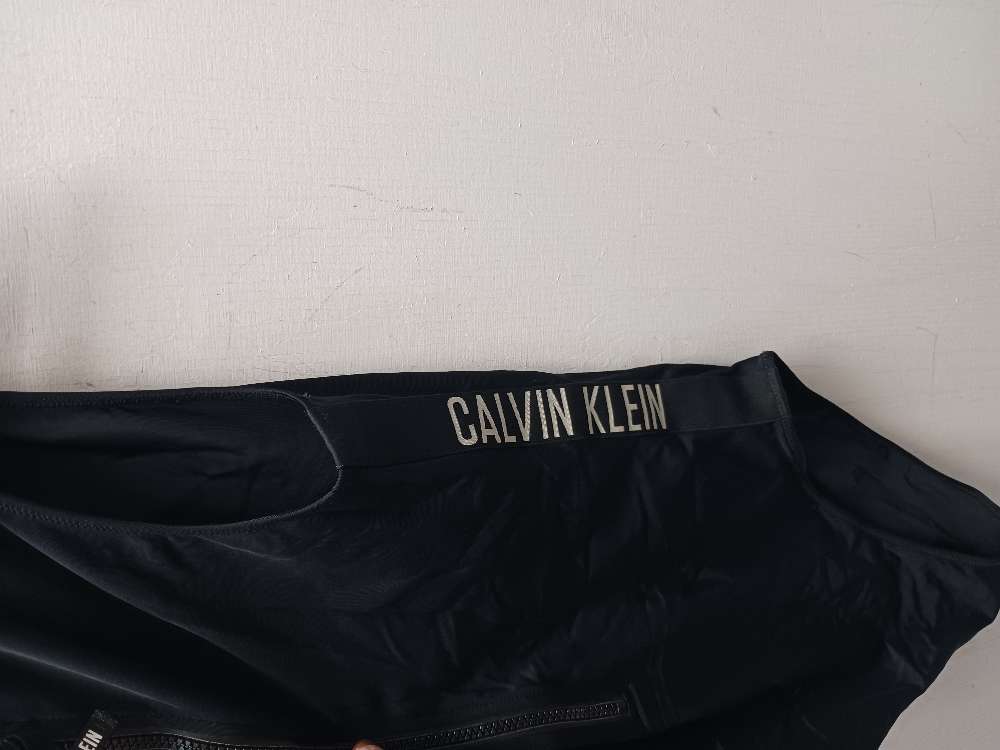 Calvin Klein uimapuku M