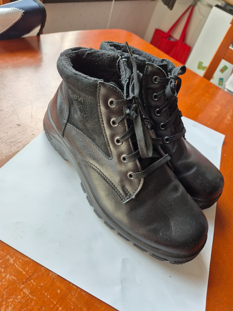 Sievi 42 talvikengät