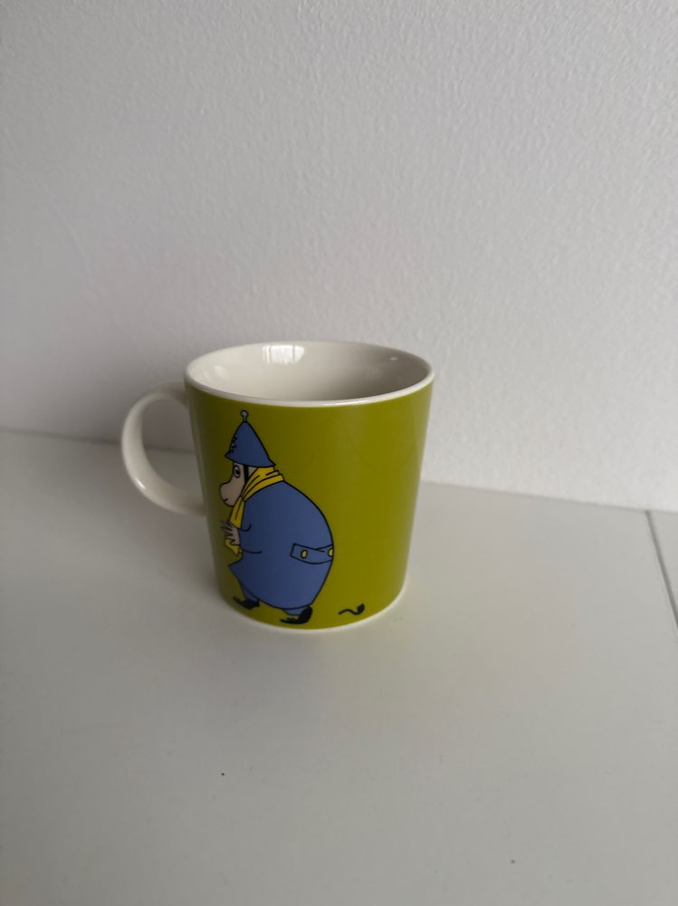 Múmínbolli lögrelguþjónn hættur í sölu