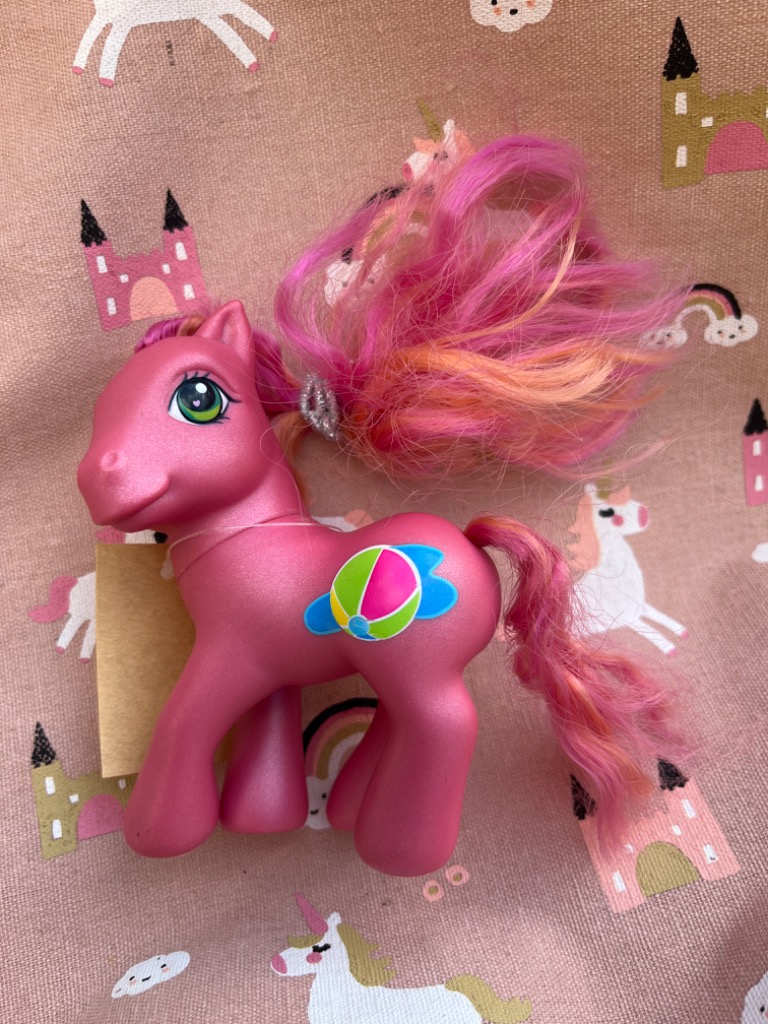 Rosa pony 