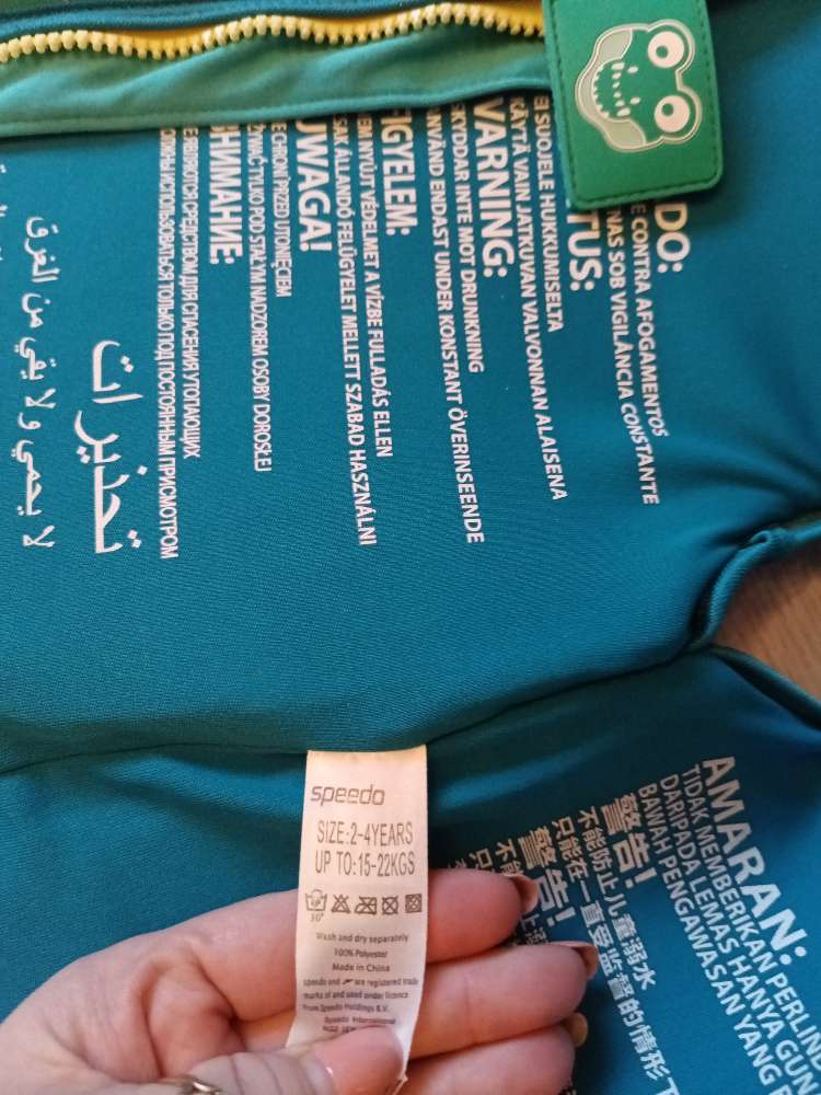 Björgunarvesti 2-4 ára 15-22kg