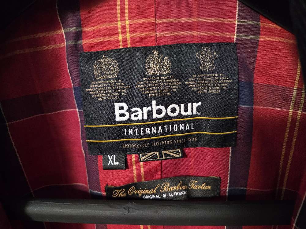 Barbour International takki musta XL