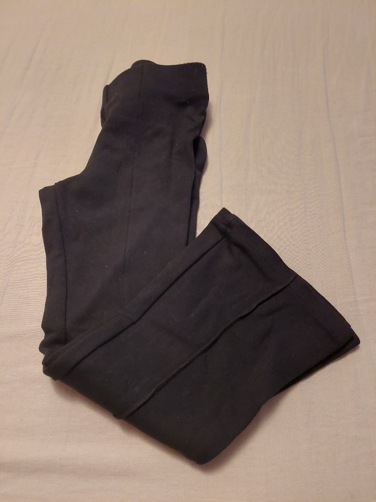 2 x Útvíðar buxur 110