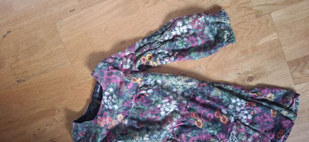 Desigual st. 110/116 blómakjóll