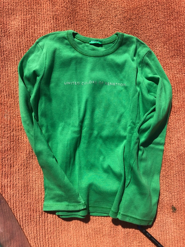 Benetton - langærmet, grøn  t-shirt, 130/8-9 år
