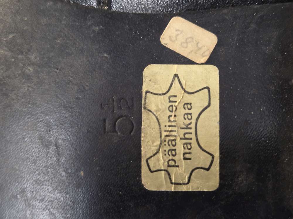 Nahkakengät Aaltonen mustat 38