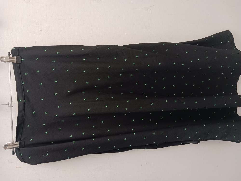 Lindex musta kietaisuhame L