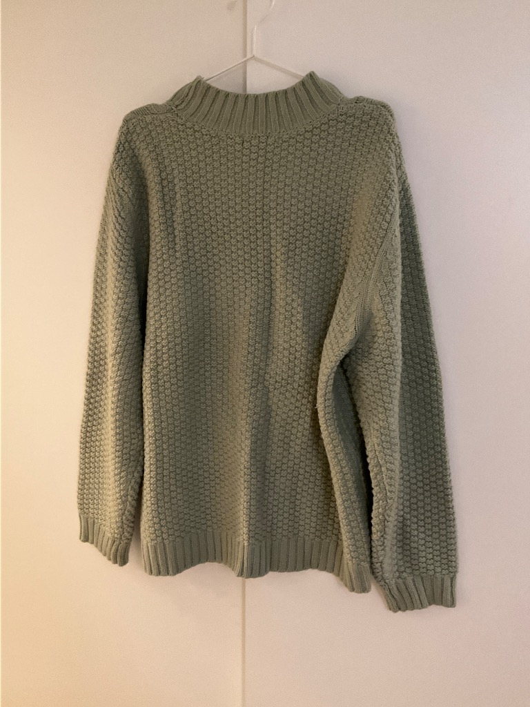 Vihertävä paksu neulepaita koko L