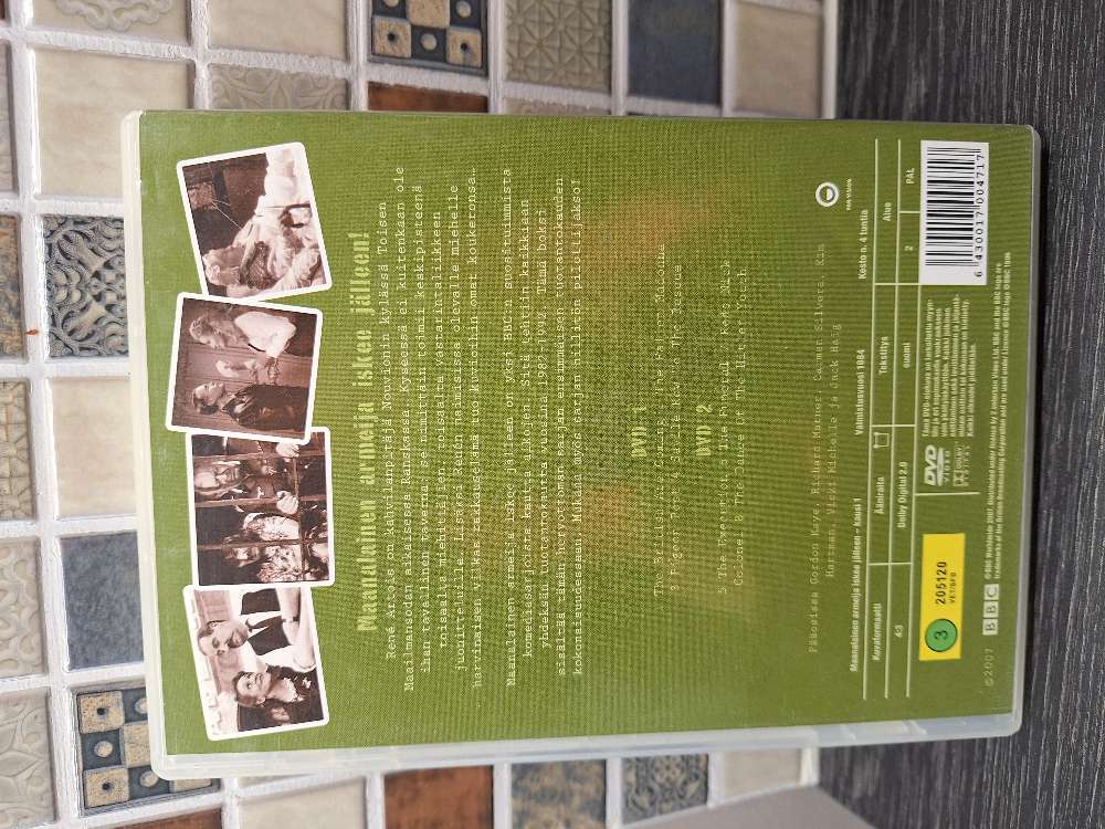 DVD Maanalainen armeija
