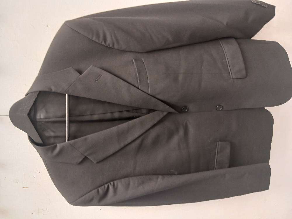 Turo tailor tumma puku L