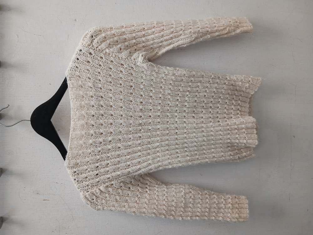 Lasten luonnonvalkoinen neule