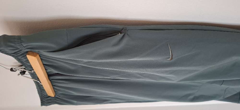 Nike st. S grænar buxur dri-fit
