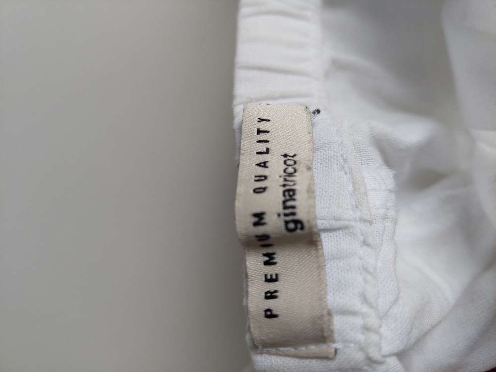 Gina tricot hörbuxur hvítar str small