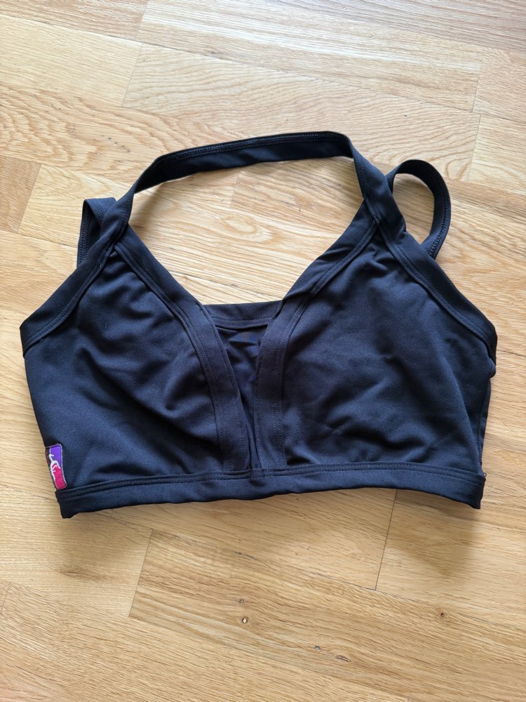 Bad kitty svartur toppur M/L