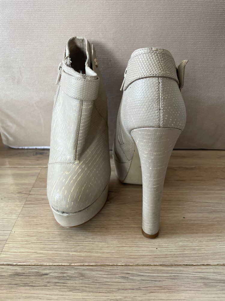 River Island hælaskór str38,5