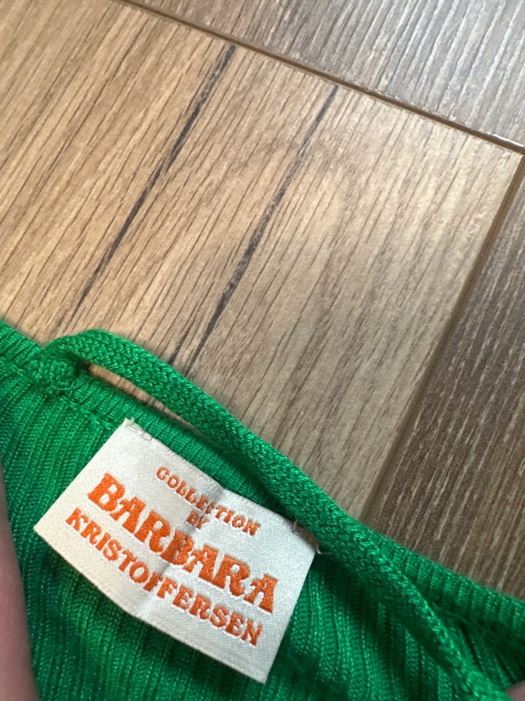 Barbara toppir ónotaður L