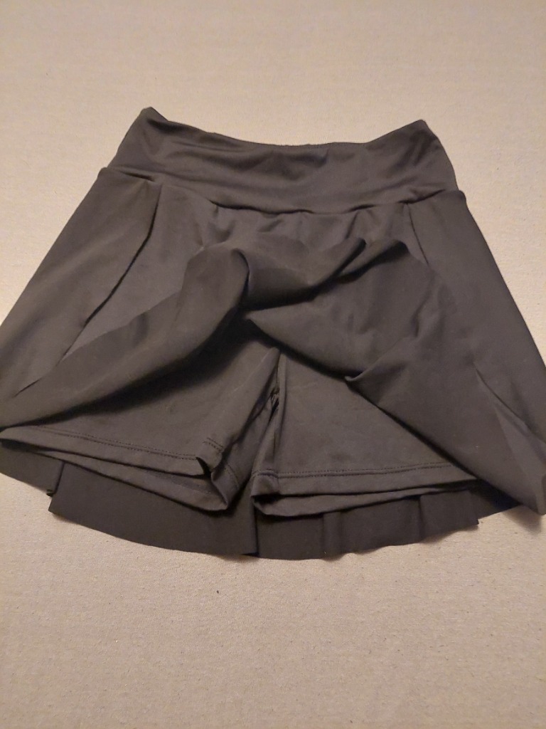 Svart pils 11-12 ára