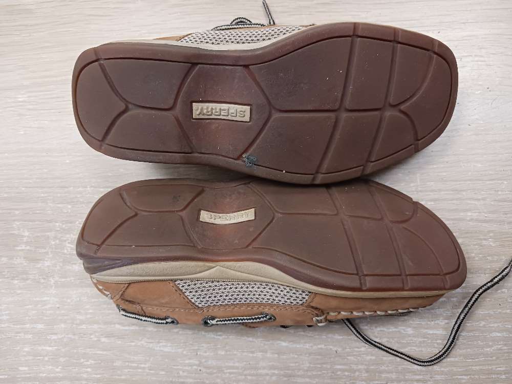 Lasten sperry purjehduskengät ei kokoa