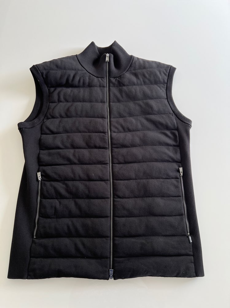 Boss men vesti size m