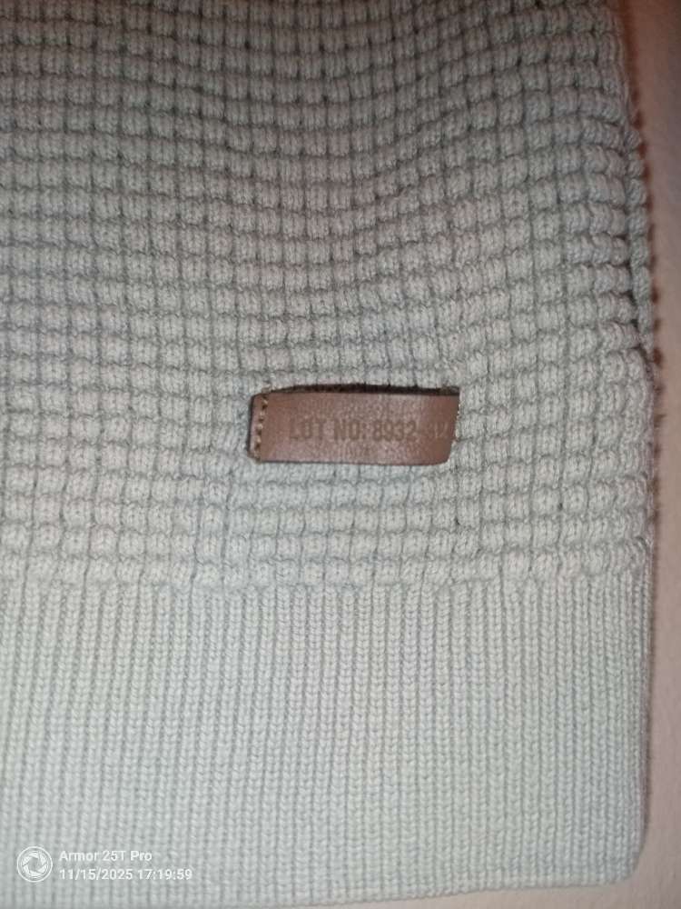 Græn H&M peysa St 134/140 fín spari