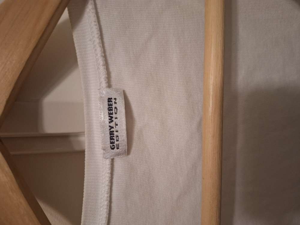 Valk. Gerry Weber  t-paita koko 44