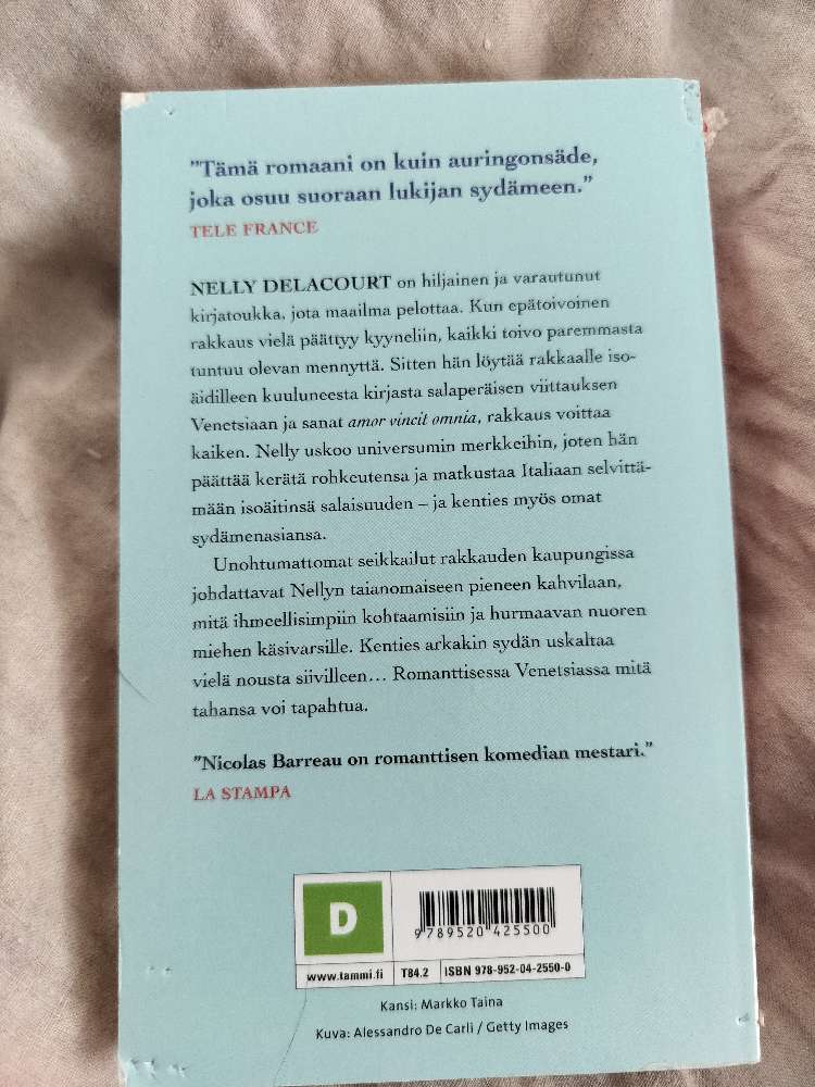 Pienten ihmeiden kahvila