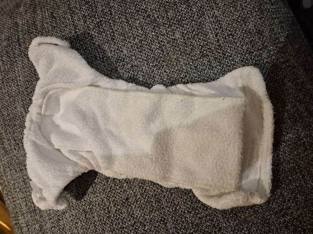 Fitted bleyja st 2 (8-16 kg)