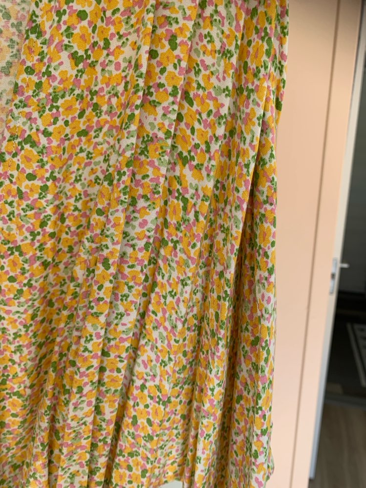 Ny Sommerkjole småblomstret str M
