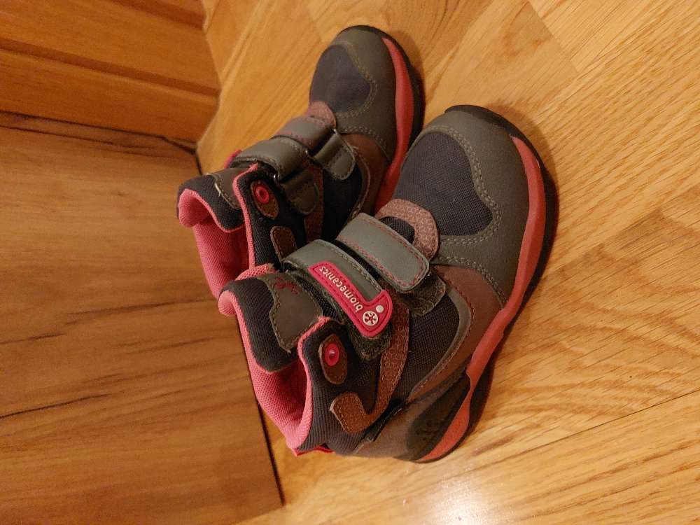 Kuldaskór st 26 bleikir/gráir